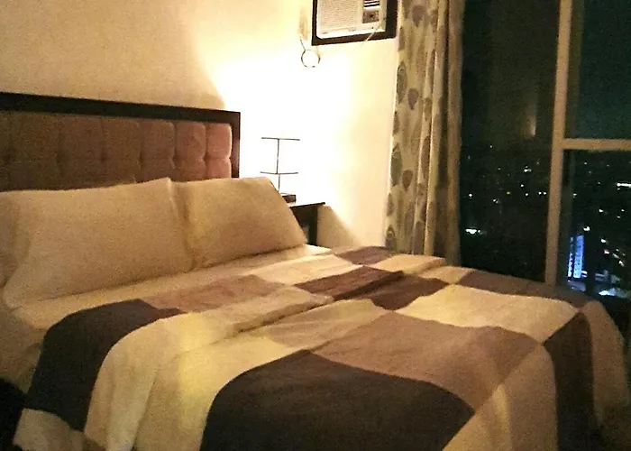 Apartment Modern And Cozy 2-bedroom In Prime Location *